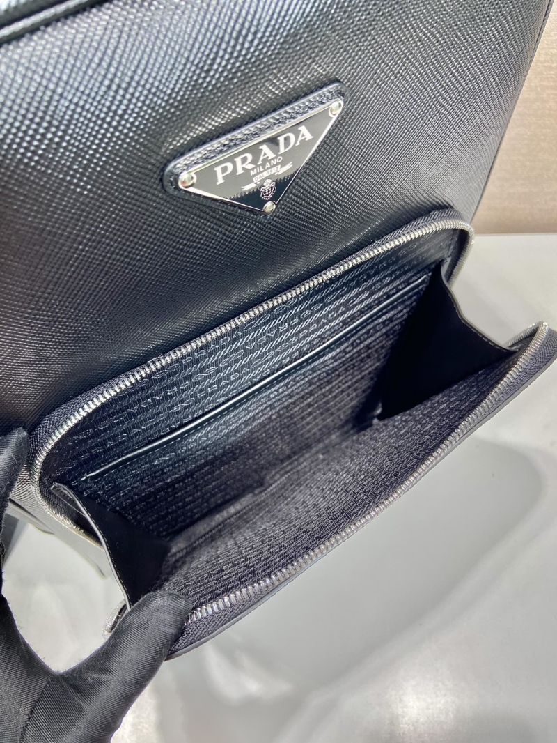 Pra*a backpacks